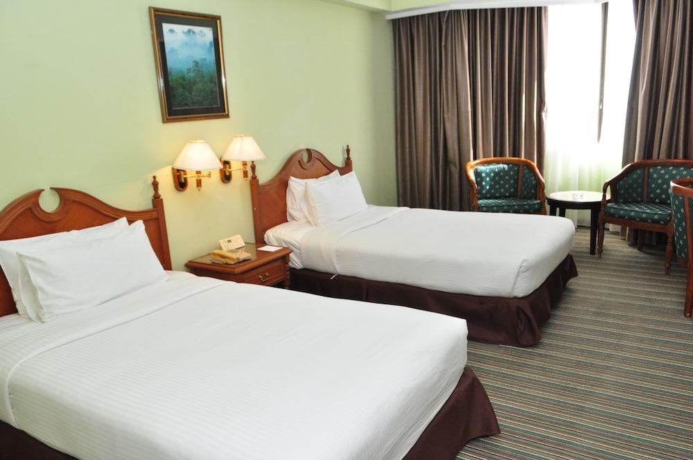 Mulia Hotel Μπαντάρ Σερί Μπεγκαβάν Εξωτερικό φωτογραφία