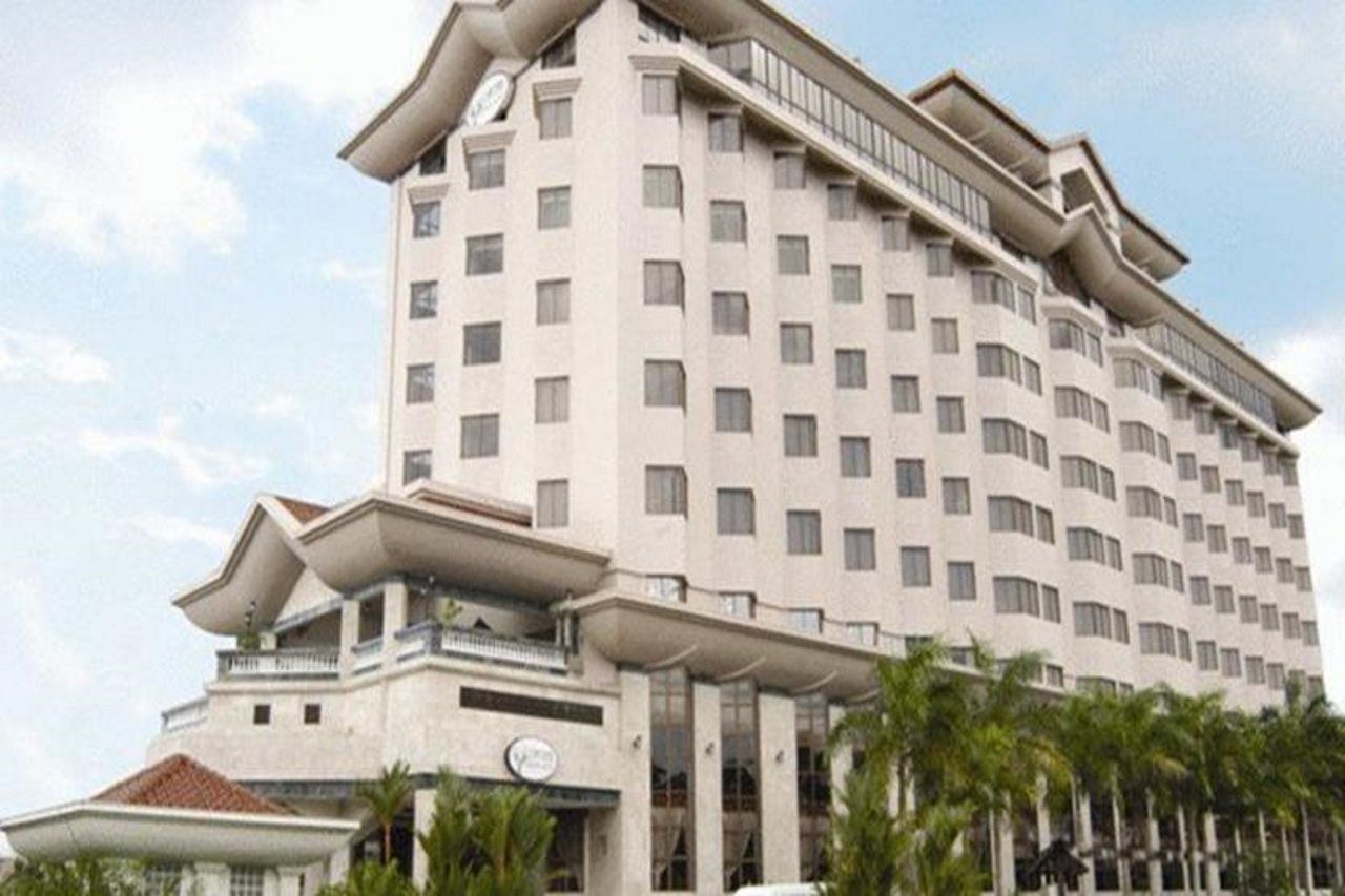 Mulia Hotel Μπαντάρ Σερί Μπεγκαβάν Εξωτερικό φωτογραφία