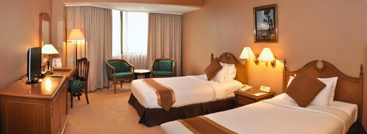 Mulia Hotel Μπαντάρ Σερί Μπεγκαβάν Εξωτερικό φωτογραφία