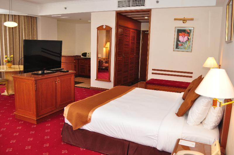 Mulia Hotel Μπαντάρ Σερί Μπεγκαβάν Εξωτερικό φωτογραφία